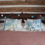 Utopia Dom Przy Winnicy Tatil Evi *