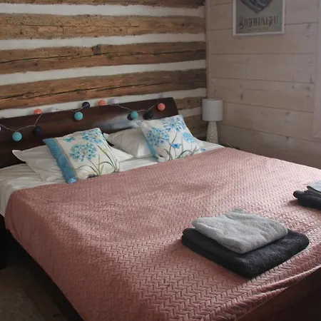 Ferienhaus Utopia Dom Przy Winnicy