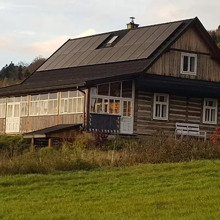 Utopia Dom Przy Winnicy *