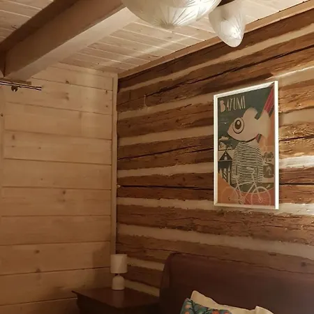 Ferienhaus Utopia Dom Przy Winnicy Nowica
