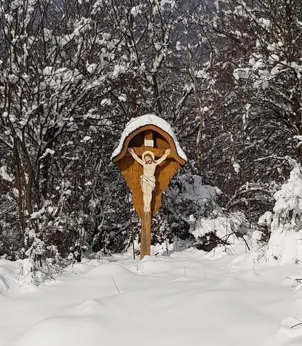 Utopia Dom Przy Winnicy